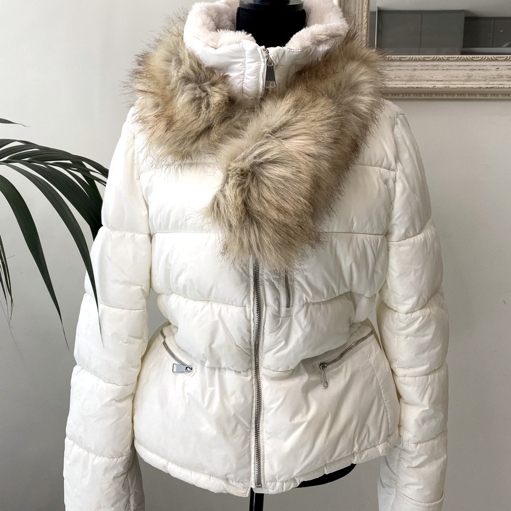 ⭐️HOST PICK⭐️ ZARA TRF Collection Puffer Jacket - Picture 7 of 15